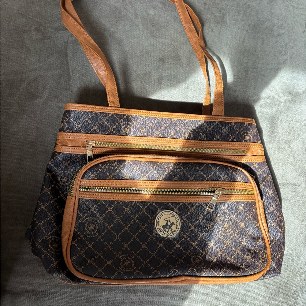 Beverly Hills Polo Club Elegant Leather Purse (New)